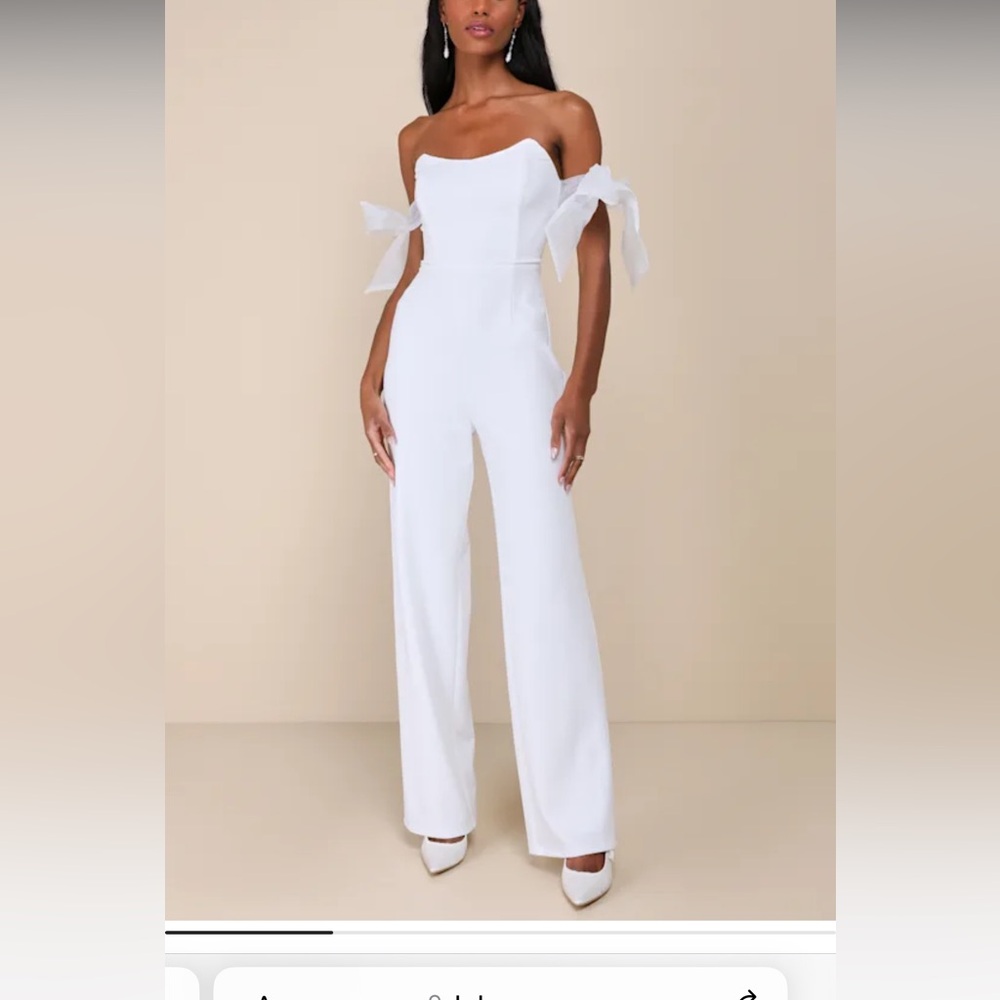 LULUS White jumpsuit